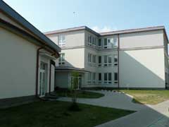 Nástavba ZŠ a sportovní hala v Žabčicích